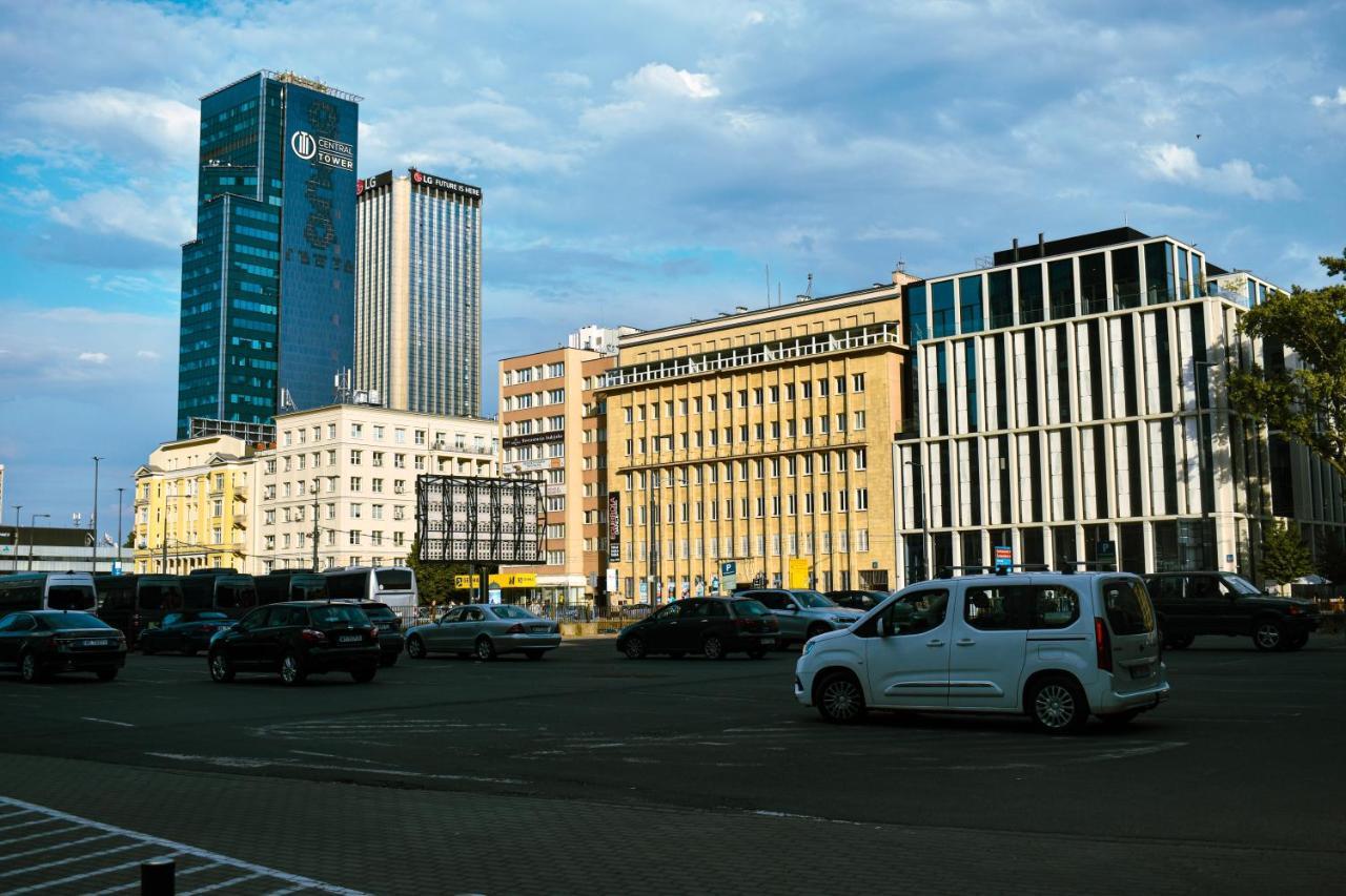 Zelazna City Centre Варшава Экстерьер фото